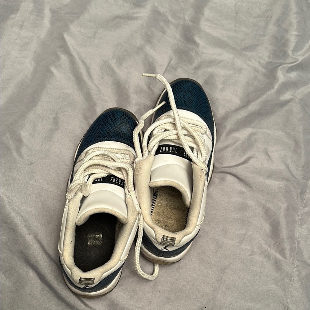 Nike Air Jordan 11 Low Snake Navy 2019 Casual Blue and White Sneakers